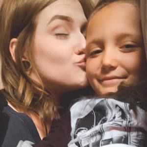 Meet your Posher, Malayna